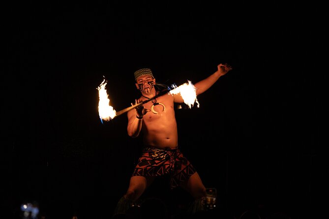 Honolulu: Ka Moana Lūʻau at Aloha Tower – Oceanfront Luau Show - Who should book Ka Moana Lūʻau?