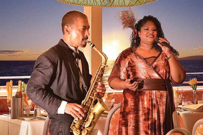 Honolulu: Three Star Deluxe Sunset Dinner Cruise and Show - Friday fireworks and the three-hour version