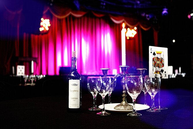House of Illusion Magic Show with Drinks - A full evening of magic in Salou