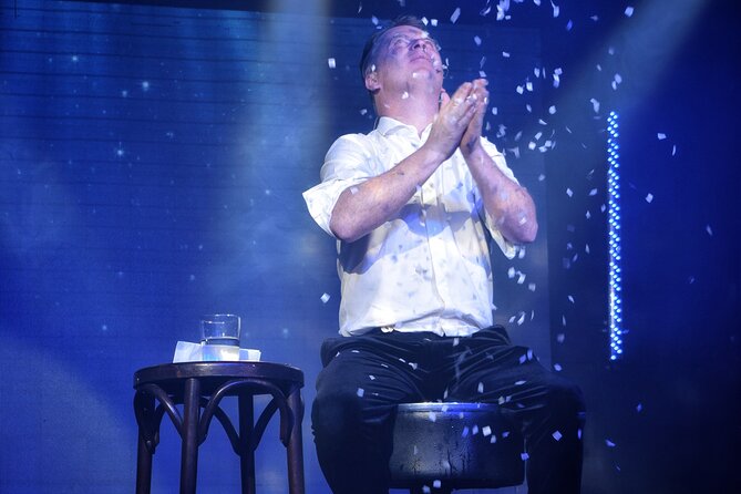 House of Illusion Magic Show with Drinks - What the main show includes