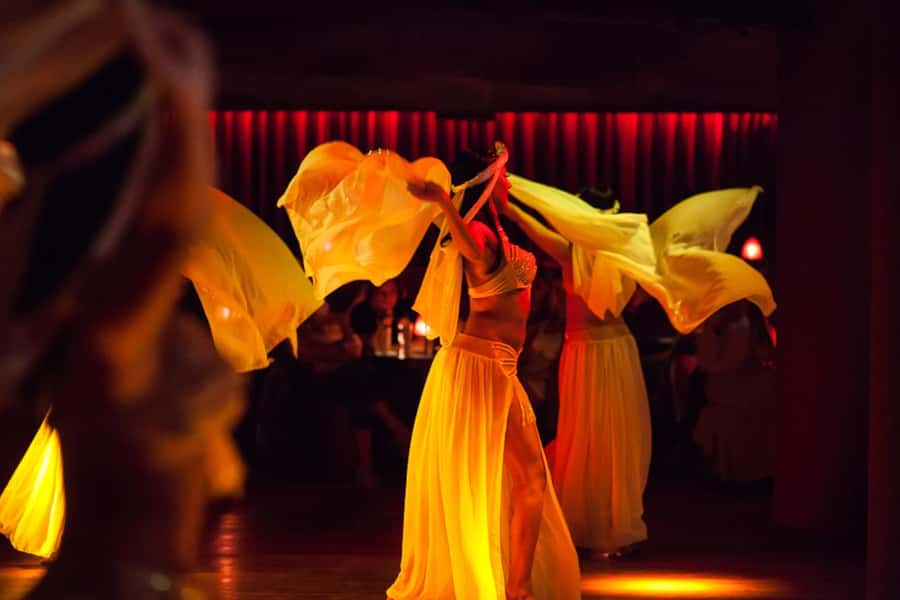 Hurghada: Naz Cabaret ticket with beverages - Pickup areas and planning the journey