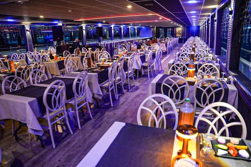Istanbul: Bosphorus Cruise Dinner, Show & Alcoholic Drinks - What arrives on the dinner table