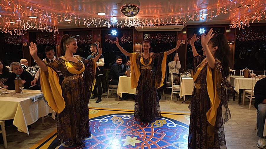 Istanbul: Bosphorus Dinner Cruise with Drinks & Turkish Show - Istanbul’s waterfront after dark