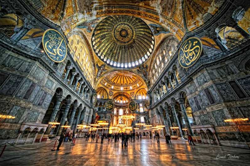Istanbul City Sightseeing Tour & Turkish Dinner & Show - Two hours to rest before the cruise