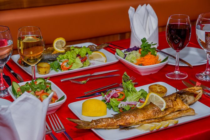 ISTANBUL: Dinner Cruise On The Bosphorus with Turkish night show - Who should book this cruise?