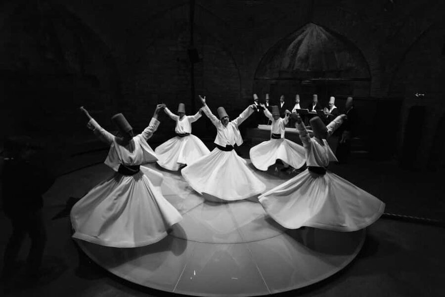 Istanbul: Traditional Whirling Dervishes Near Hagia Sophia - A quiet tradition close to Hagia Sophia