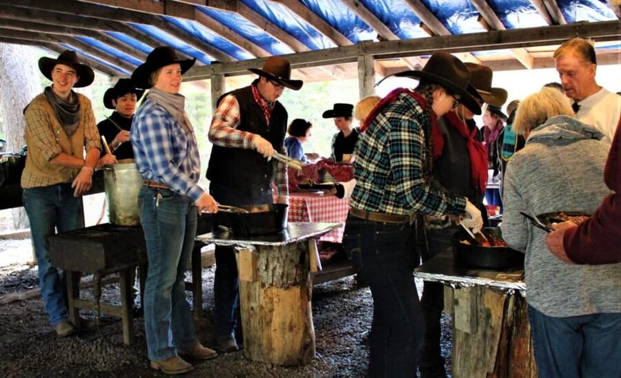 Jackson: Chuck Wagon Cookout and Live Show - Weather, access, and practical comfort