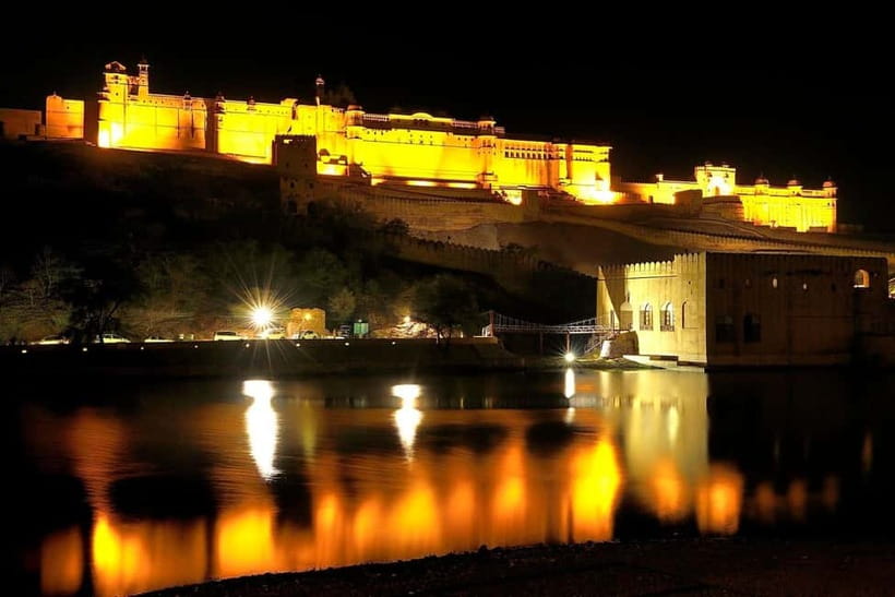 Jaipur: Amber Fort Light & Sound Show with Dinner - Key points at a glance
