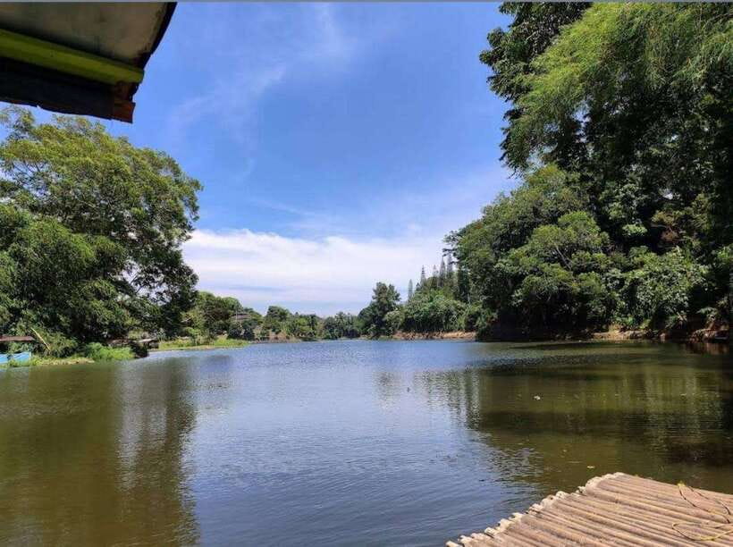 Jakarta to Bogor: Luhur Waterfall and Lake Lido Day Trip - How guide Khalid shapes the day