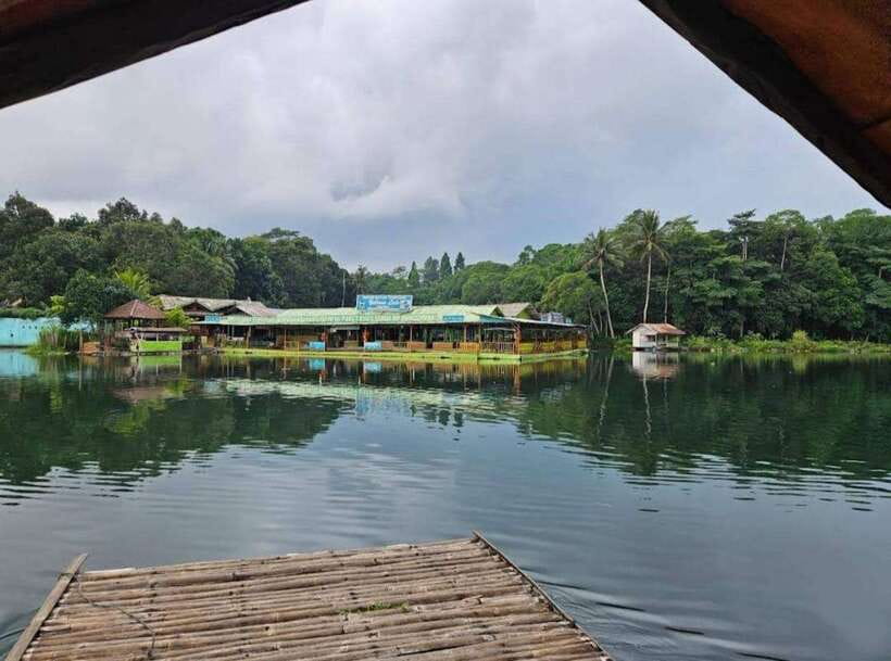 Jakarta to Bogor: Luhur Waterfall and Lake Lido Day Trip - Who should book this day trip?