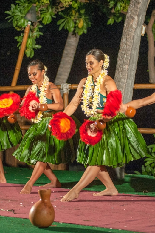 Kailua-Kona: Voyagers of the Pacific Luau with Buffet Dinner - How much value is in a $190 ticket