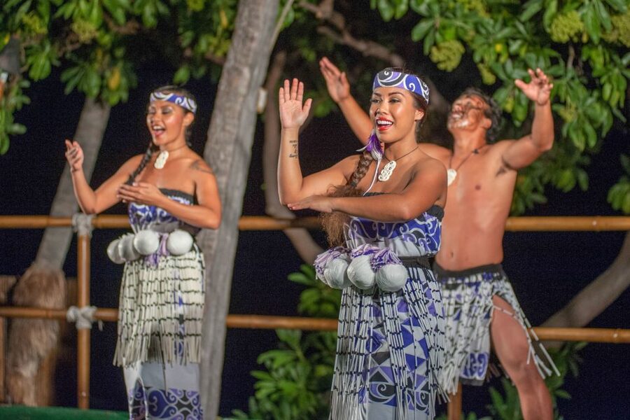 Kailua-Kona: Voyagers of the Pacific Luau with Buffet Dinner - The Imu ceremony, with an important current update