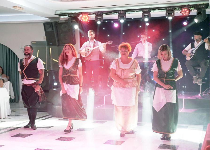 Kamari: Greek Show, Buffet Dinner, and Drinks at Dimitris - How good is the value at $71?