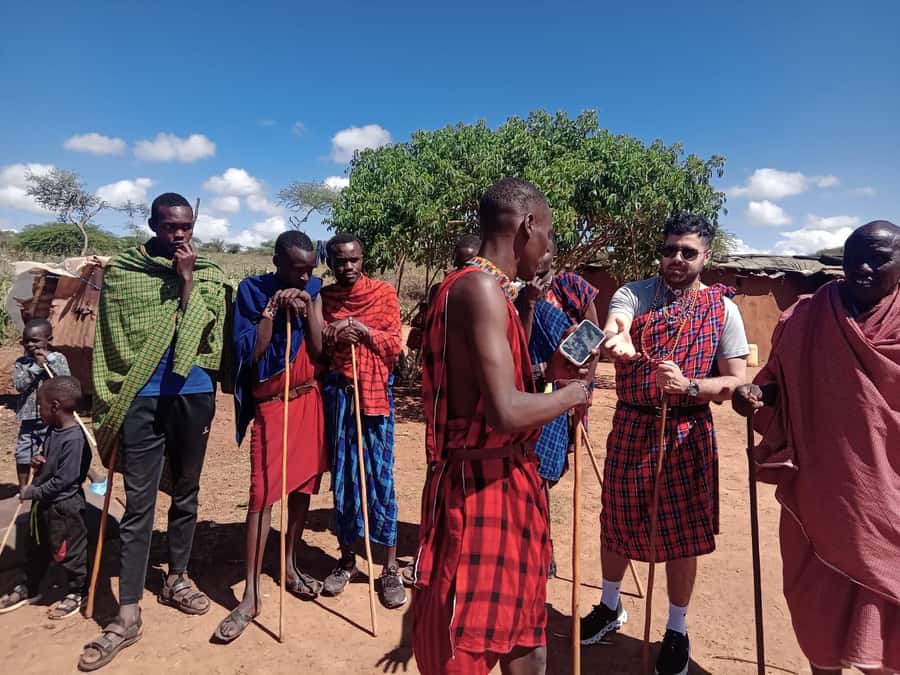 Kenya: Maasai Village Visit with Traditional Dance Show - Arriving at a Small Maasai Settlement