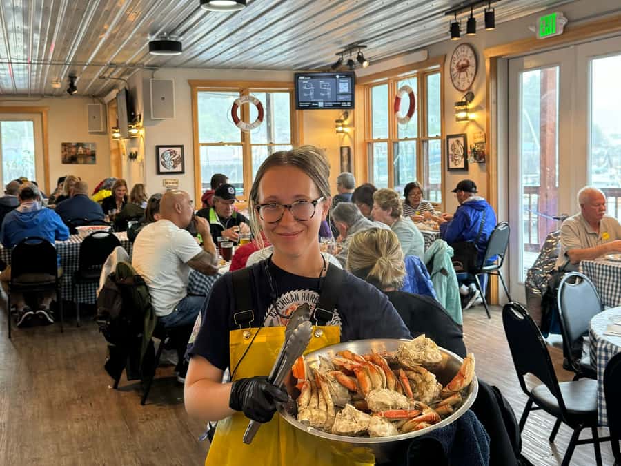 Ketchikan: Lumberjack Show & Crab Feast - Accessibility and practical comfort