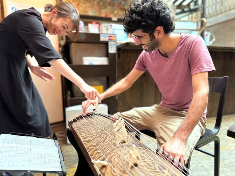 Kyoto: Japanese Koto Musical Instrument Class - The opening performance sets the tone