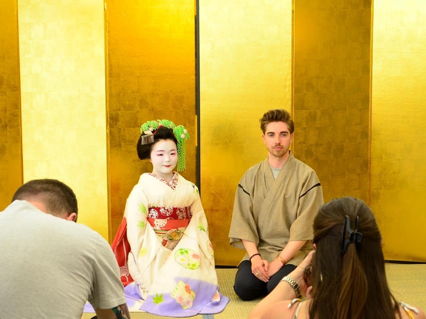 Kyoto: Meet-and-Greet, Maiko Show and Experience - Meeting a maiko without intruding on private life