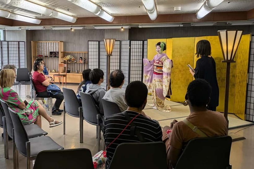 Kyoto: Meet-and-Greet, Maiko Show and Experience - The Q&A is the heart of the experience