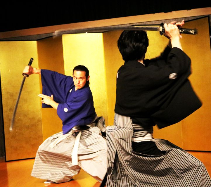 Kyoto: Samurai Kenbu Traditional Sword Dancing Show - Who will enjoy this most