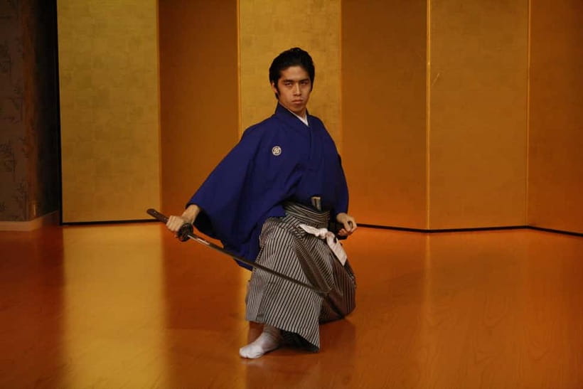 Kyoto: Samurai Kenbu Traditional Sword Dancing Show - Arriving at the Kyoto theater