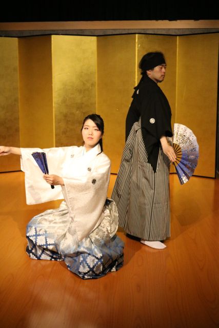 Kyoto: Samurai Kenbu Traditional Sword Dancing Show - What the $32 price includes