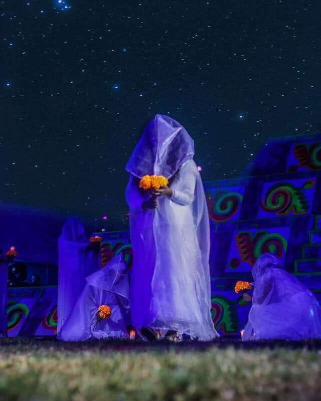 La Llorona, Live Show in the Canals of Xochimilco. - Who will enjoy this evening most?