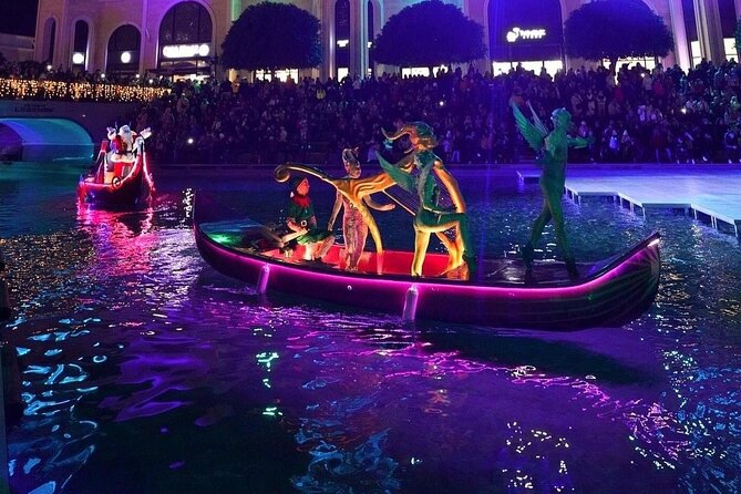 Land of Legends Night Show with Round Transfer from Alanya - The 21:00 program: boats, fountains, lasers, and performers