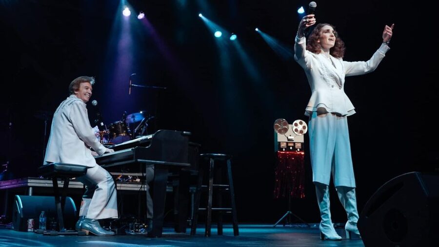 Las Vegas: Carpenters Legacy Show at Planet Hollywood Resort - Sally Olson as Karen Carpenter