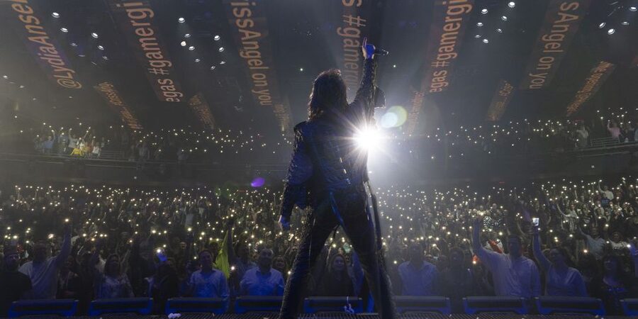 Las Vegas: Criss Angel MINDFREAK® Show at Planet Hollywood - Choosing This Show Over a Traditional Magic Act