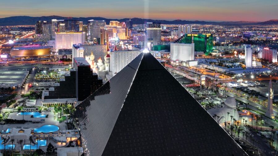 Las Vegas: Fantasy Burlesque Show at Luxor Hotel & Casino - Inside Luxor’s Atrium Showroom