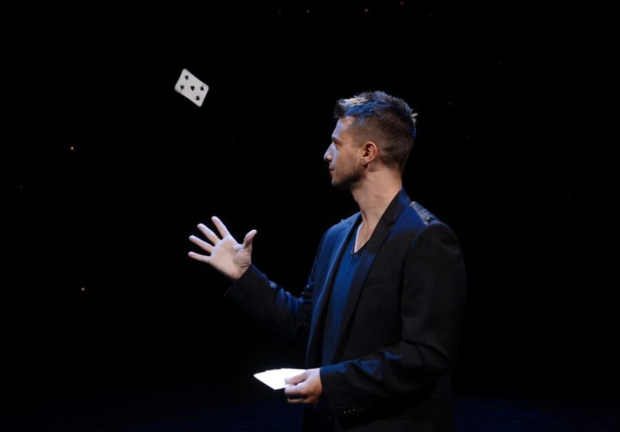 Las Vegas: Mat Franco Magic Reinvented Nightly Show Ticket - Who should book this show?