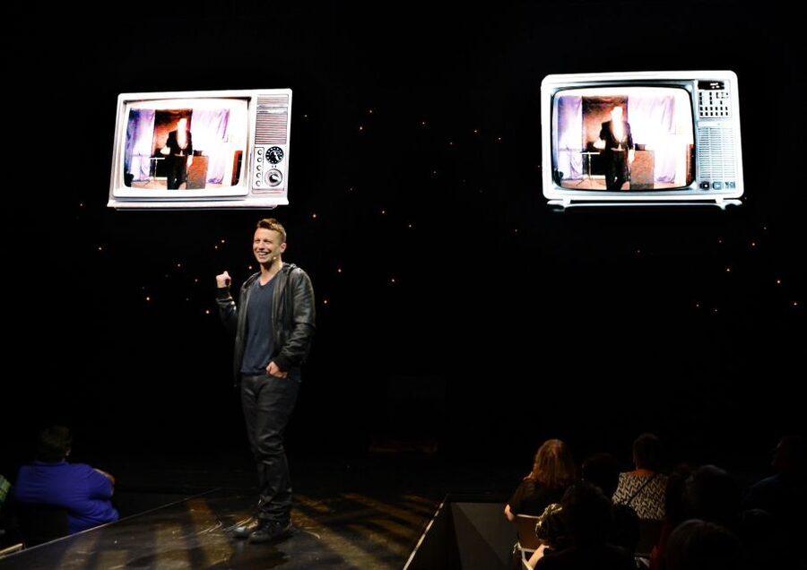 Las Vegas: Mat Franco Magic Reinvented Nightly Show Ticket - What makes Mat Franco’s show different