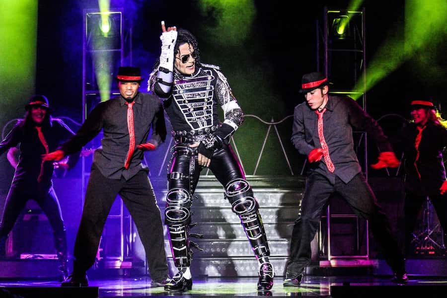 Las Vegas: MJ Live Show Tickets - From Thriller to the Jackson 5