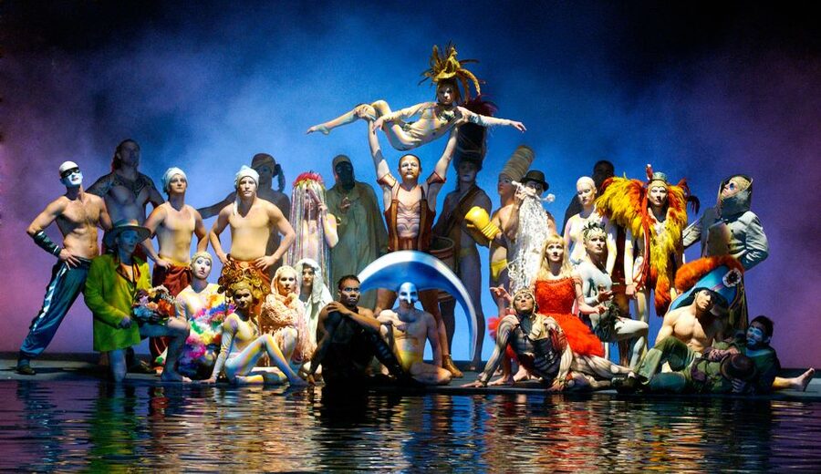 Las Vegas: “O” by Cirque du Soleil at Bellagio - What Your Evening Looks Like