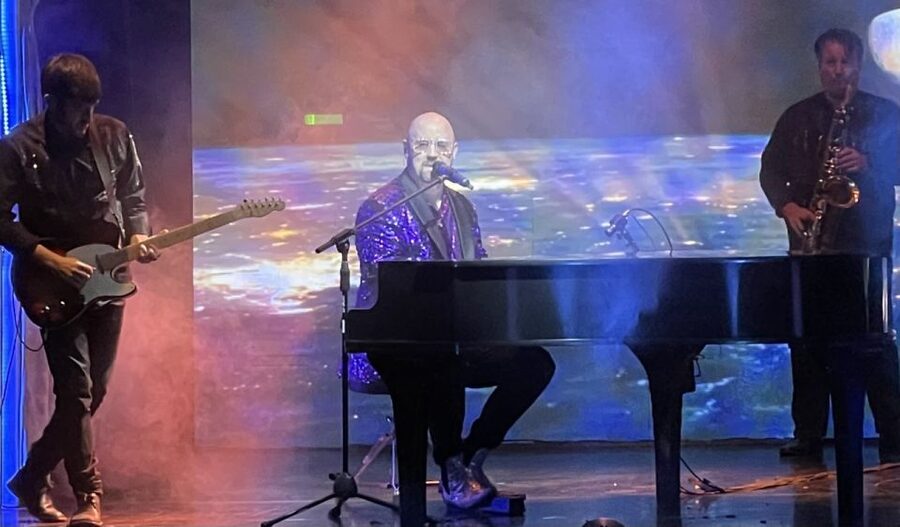 Las Vegas: Piano Man by Kyle Martin Live Show Tickets - Should you book Piano Man by Kyle Martin?