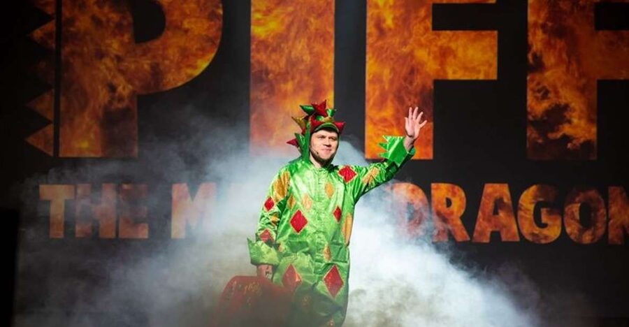 Las Vegas: Piff the Magic Dragon Show at the Flamingo - What kind of Las Vegas show is Piff’s act?