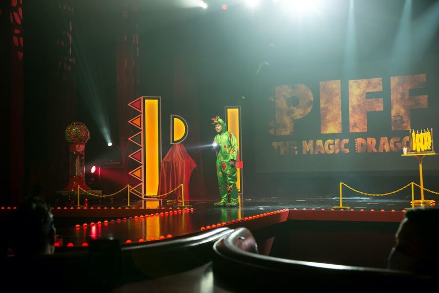 Las Vegas: Piff the Magic Dragon Show at the Flamingo - The holiday edition from December 20 to 30, 2025