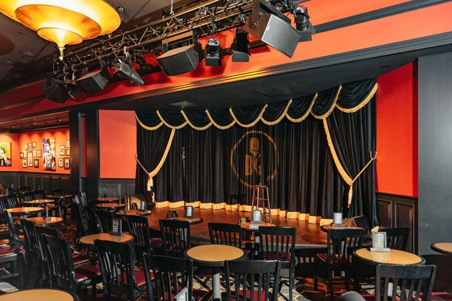Las Vegas Strip: Brad Garrett’s Comedy Club at MGM Grand - My verdict: book it for the club, not just the name