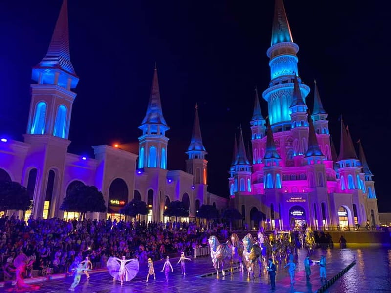 Legendary Night Show Experience at Land of Legends - Practical tips that make the evening easier
