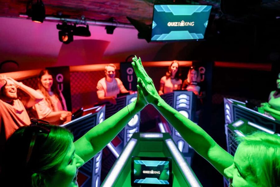 Leonoria Quizboxing- TV show-style team event in Budapest - Practical details before you book