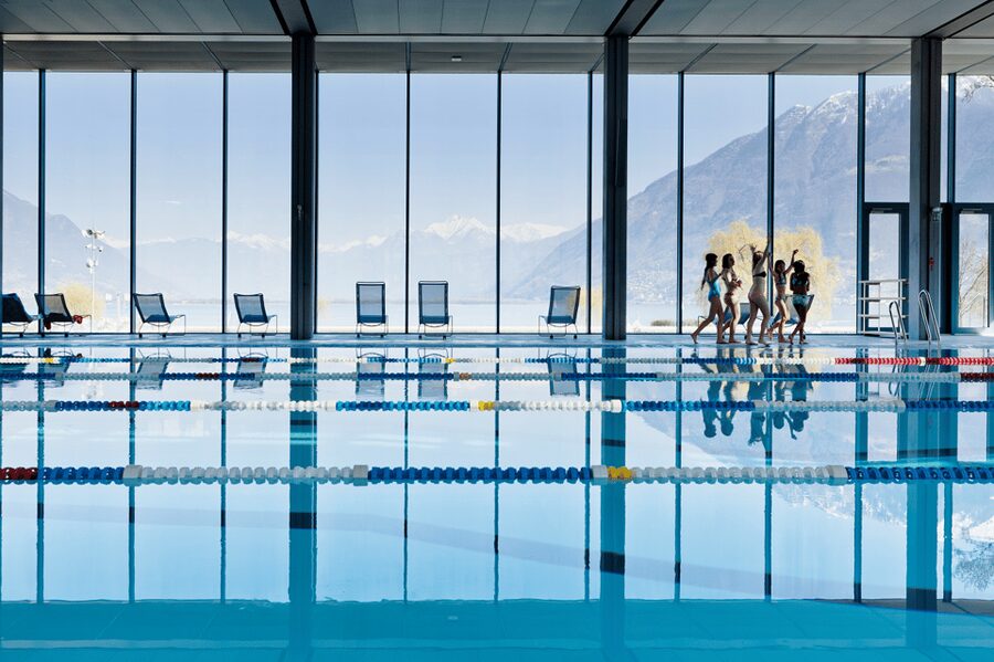 Lido Locarno: Day Ticket to Pool with optional Waterslide - Summer turns the center into a lake day