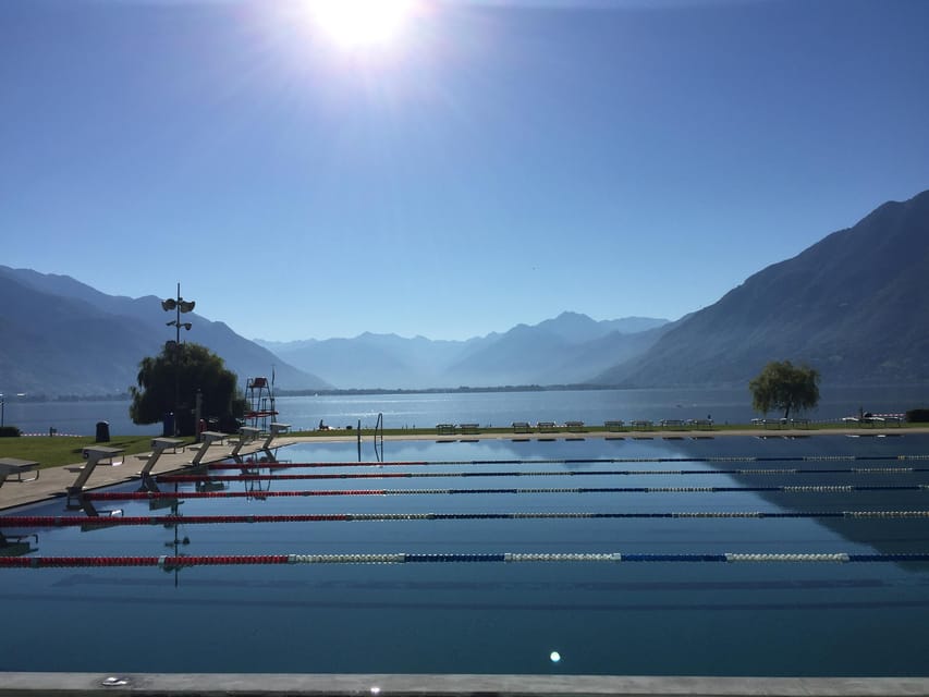 Lido Locarno: Day Ticket to Pool with optional Waterslide - Platform jumps and aquaclimbing walls
