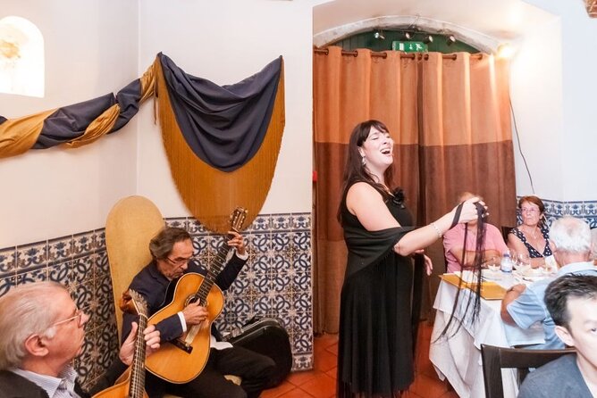 Lisbon: Authentic Fado Show, Dinner and Night Tour - Why Fado works best after dark in Alfama
