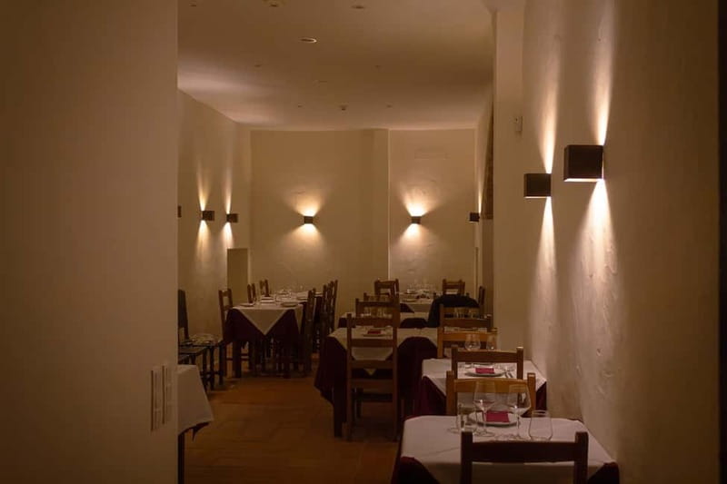 Lisbon: Dinner with Fado Show with the Rising Stars of Fado - Why the setting matters to the Fado