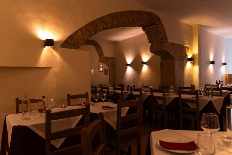 Lisbon: Dinner with Fado Show with the Rising Stars of Fado - Booking and timing tips
