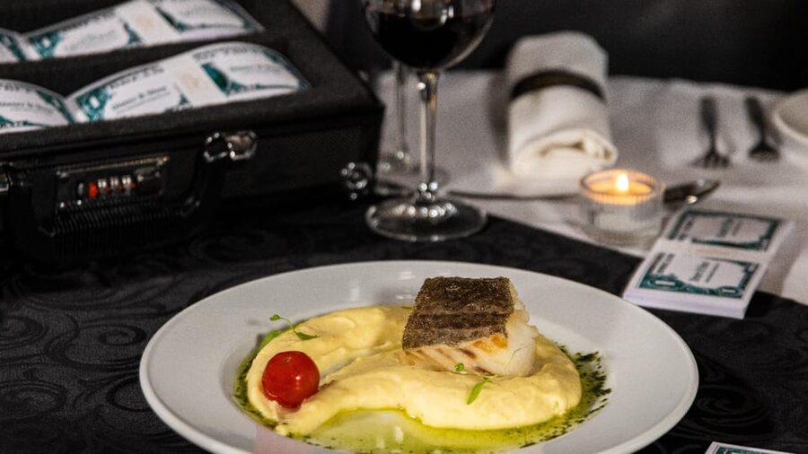 Lisbon: Erotic Cabaret Show and Dinner - Practical details before you book