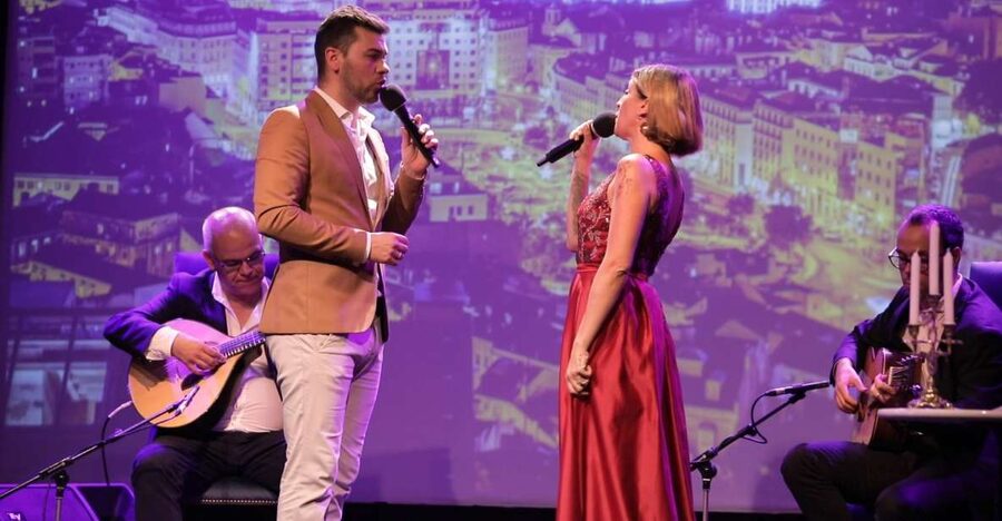 Lisbon: Fado in Chiado Live Show - The sound of the Portuguese guitar