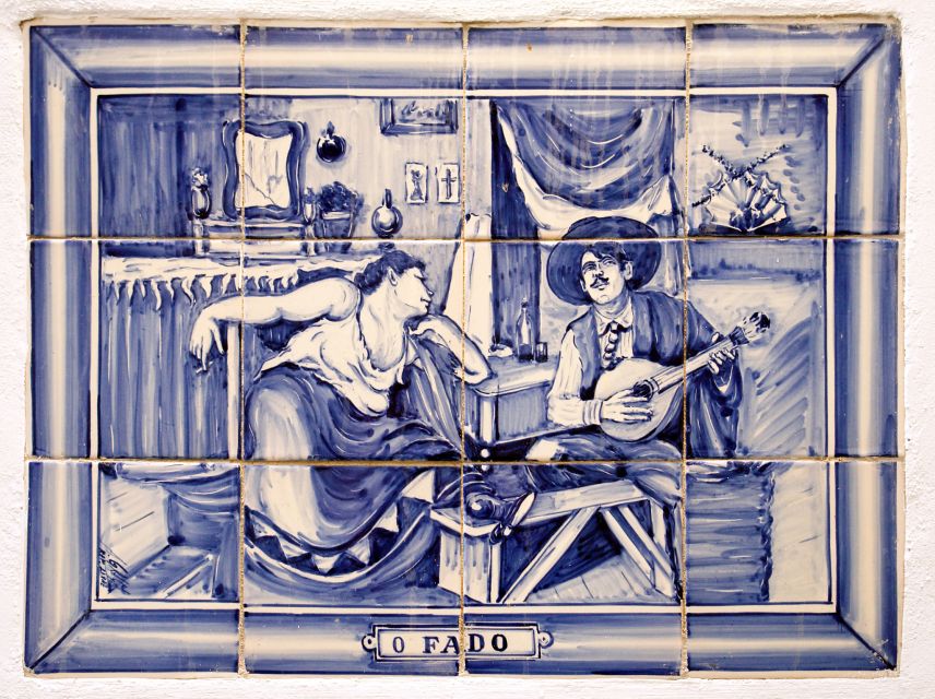Lisbon: Fado Night Tour Dinner & Show - The ride to the 25 de Abril Bridge