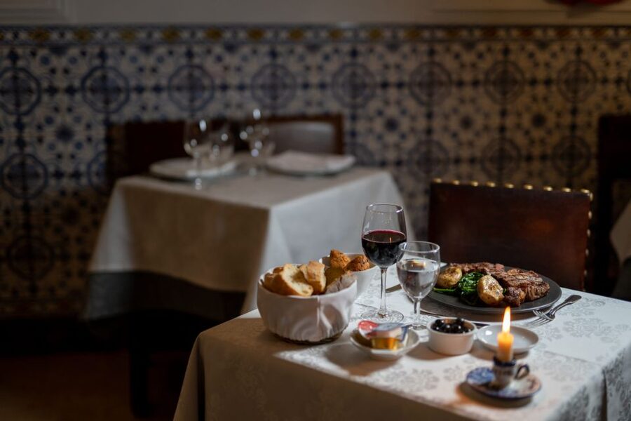 Lisbon: Fado Show and Portuguese Dinner - Key points to know before booking