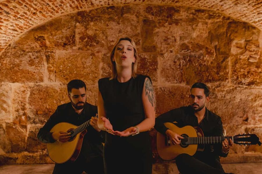 Lisbon: Fado Show and Wine inside Medieval Walls - A drink before the first song